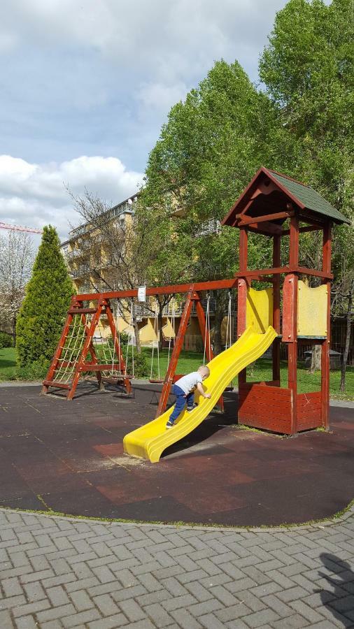 Liget Apartment, Terrace, Free Parking, Ac Budapest Esterno foto